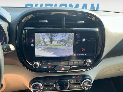 Used 2025 Kia Soul EX FWD image 21