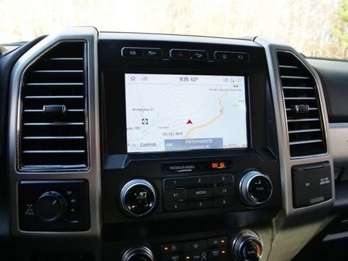 Used 2020 Ford F350 Platinum image 12