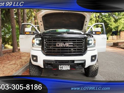 Used 2016 GMC Sierra 2500 Denali w/ Duramax Plus Package AWD/4WD image 27