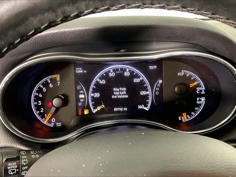 Used 2020 Jeep Grand Cherokee Altitude RWD image 28