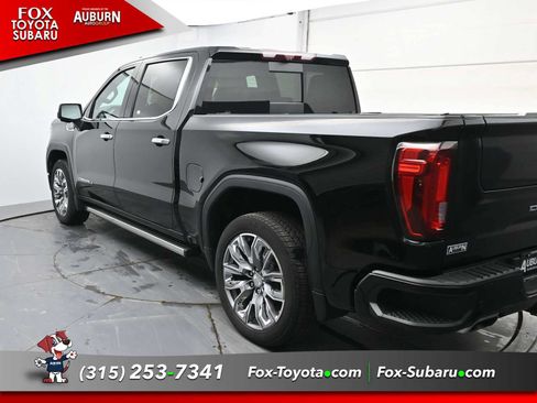 Used 2023 GMC Sierra 1500 Denali w/ Denali Reserve Package AWD/4WD image 12