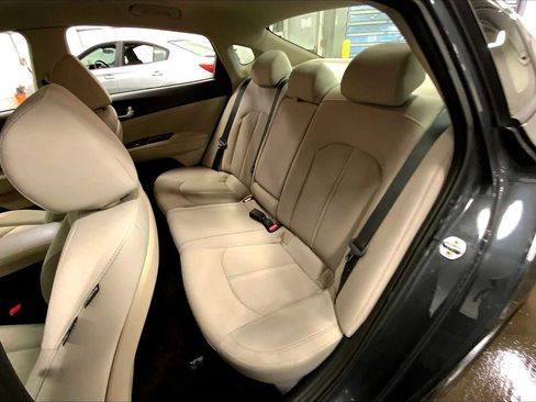 Used 2016 Kia Optima LX w/ LX Convenience Package image 18