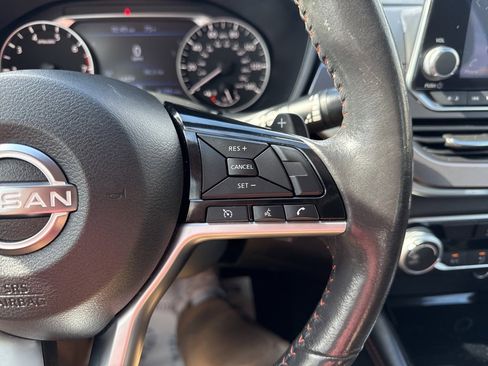 Used 2023 Nissan Altima 2.5 SR image 25