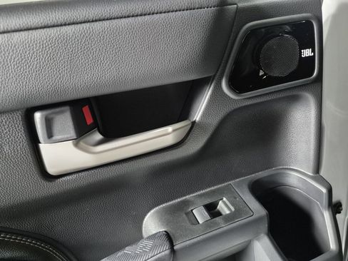 New 2025 Toyota 4Runner 4WD image 40