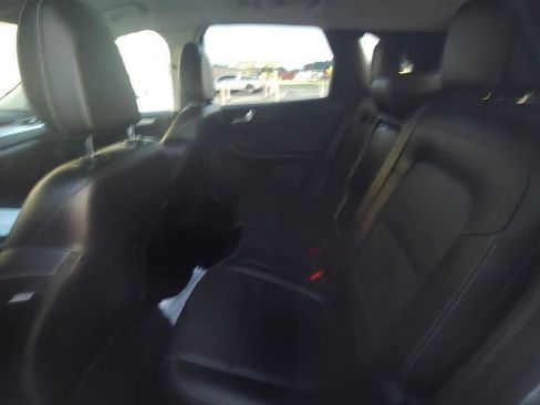 Used 2022 Ford Escape SEL w/ Technology Package AWD/4WD image 6