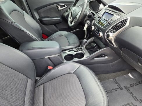 Used 2012 Hyundai Tucson GLS FWD image 18