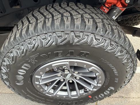 Used 2020 Ford F150 Raptor AWD/4WD image 12