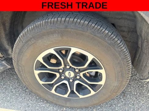 Used 2024 Ford Expedition Max XLT AWD/4WD image 8