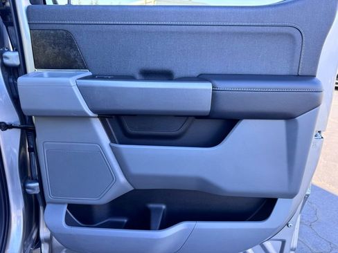 Used 2023 Ford F150 Lightning XLT image 27