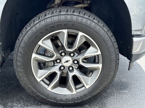 Used 2021 Chevrolet Silverado 1500 RST AWD/4WD image 13