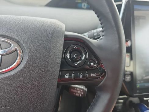 Used 2021 Toyota Prius Limited FWD image 18