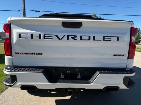 Used 2021 Chevrolet Silverado 1500 RST w/ Redline Edition AWD/4WD image 13