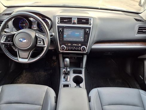 Used 2018 Subaru Outback 3.6R Limited image 4