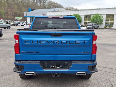 Used 2022 Chevrolet Silverado 1500 RST w/ Z71 Off-Road Package AWD/4WD image 5