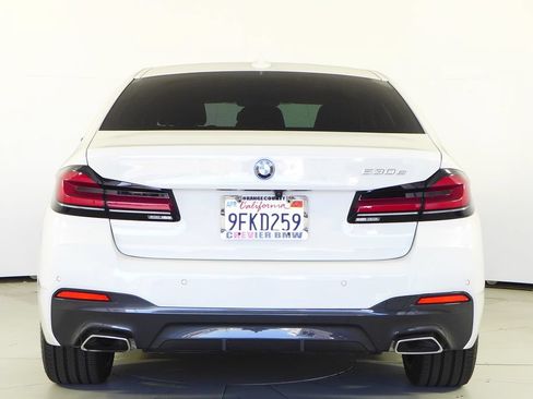 Used 2023 BMW 530e w/ M Sport Package RWD image 8