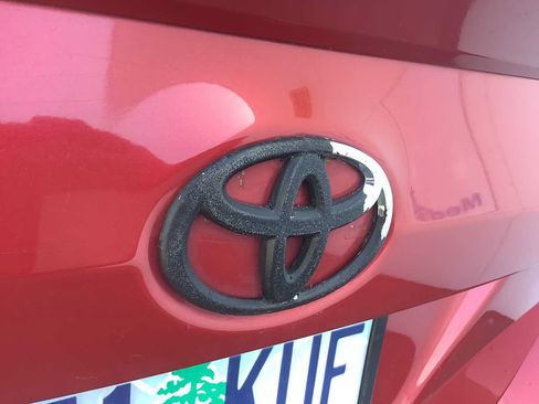 Used 2016 Toyota Corolla S FWD image 7