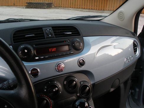 Used 2013 FIAT 500 Pop FWD image 30