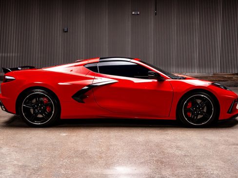 Used 2022 Chevrolet Corvette Stingray Preferred Cpe w/ Z51 Performance Package image 10