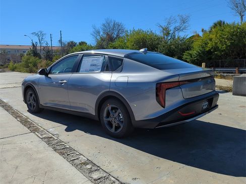 New 2026 Kia K4 LXS image 6