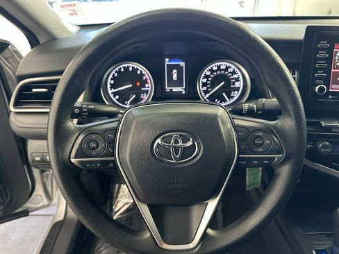 Used 2022 Toyota Camry LE image 13