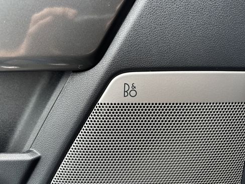 Used 2022 Ford F150 XLT w/ Equipment Group 302A High image 24