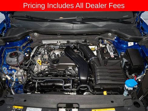 Used 2022 Volkswagen Taos SE FWD image 19