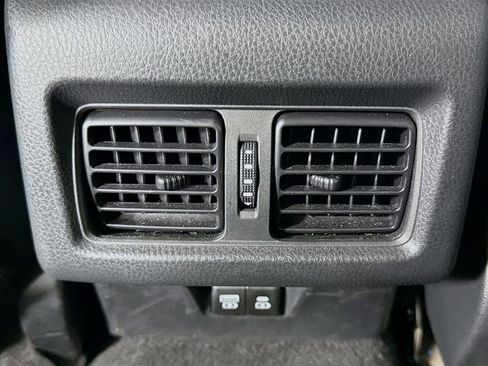 Certified 2025 Toyota Camry SE image 23