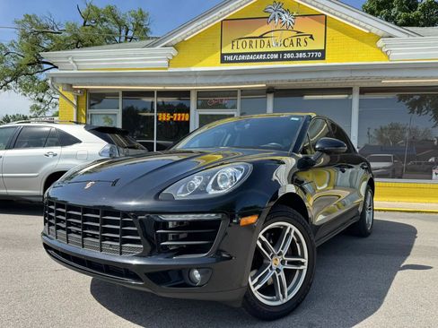 Used 2018 Porsche Macan Sport Edition AWD/4WD image 1