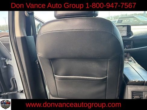 Used 2022 Nissan Rogue SL w/ SL Premium Package image 42