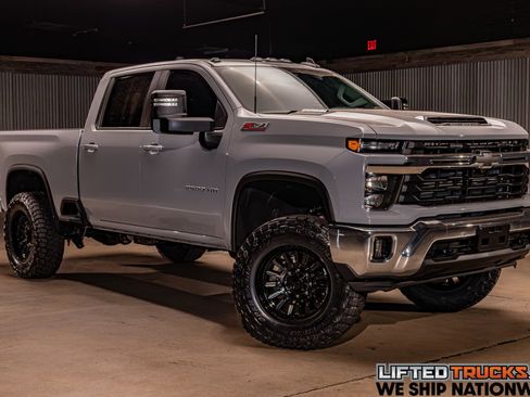 Used 2024 Chevrolet Silverado 2500 LT w/ Safety Package image 1