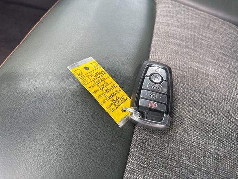 Used 2022 Ford Explorer Timberline image 37