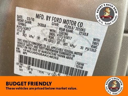 Used 2010 Ford Escape XLT image 2