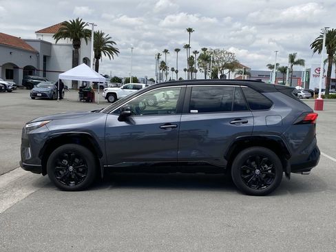 Used 2024 Toyota RAV4 XSE w/ Advanced Technology Package AWD/4WD image 2