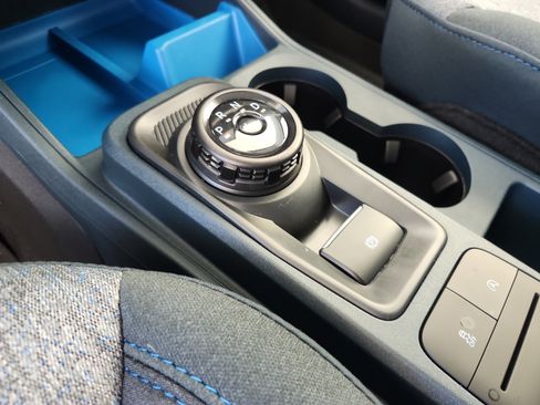 New 2026 Ford Maverick XLT AWD/4WD image 13