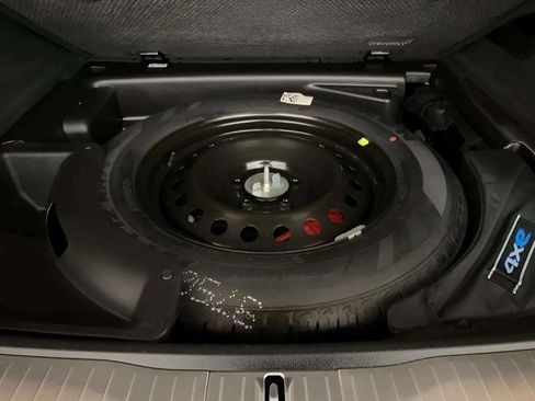 Used 2023 Jeep Grand Cherokee Overland w/ Luxury Tech Group IV image 90