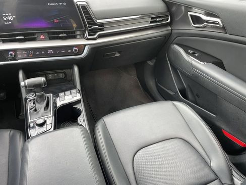 Certified 2023 Kia Sportage EX FWD image 17