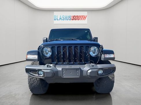 Used 2022 Jeep Gladiator Sport AWD/4WD image 8