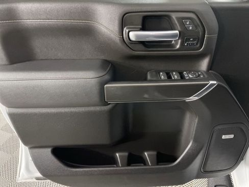 Used 2022 GMC Sierra 2500 AT4 w/ AT4 Premium Plus Package image 23