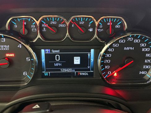 Used 2019 Chevrolet Tahoe LT RWD image 18