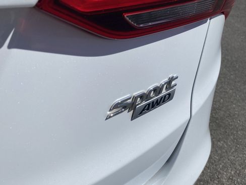 Used 2018 Hyundai Santa Fe Sport w/ 2.4L Value Package 02 AWD/4WD image 27