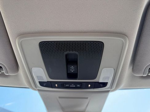 Used 2022 Honda Civic EX-L image 18