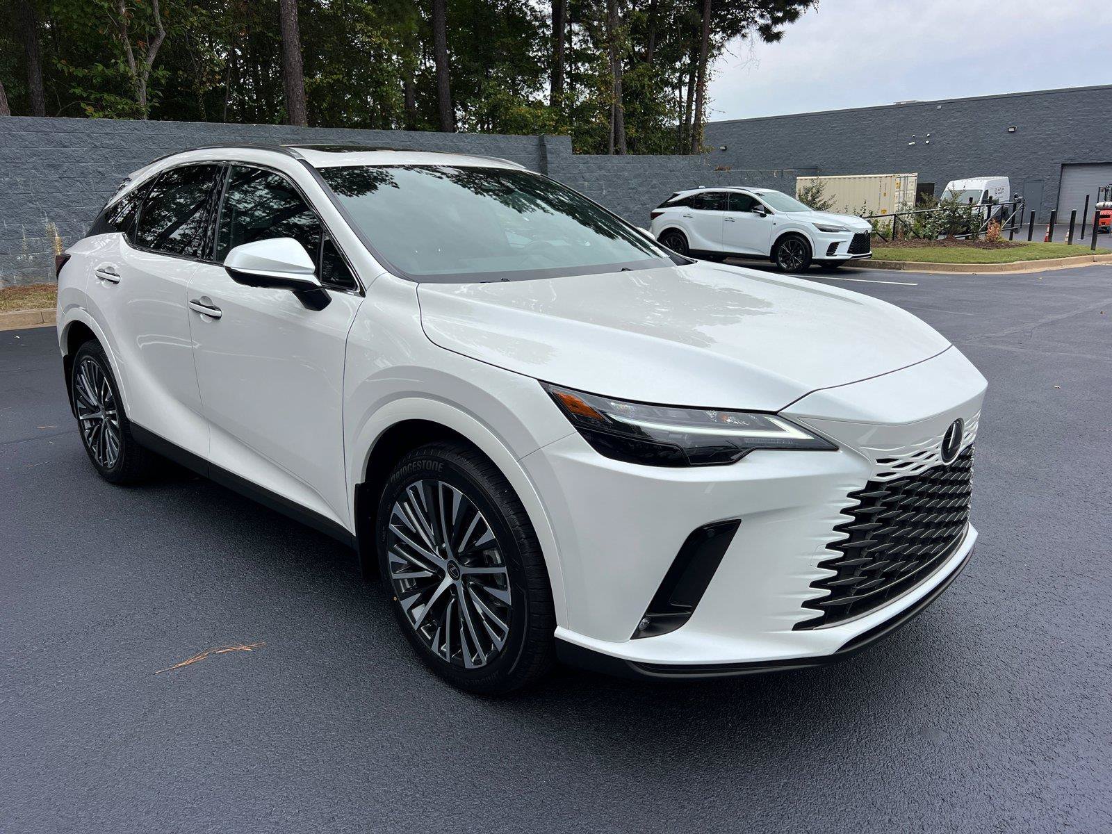 New 2026 Lexus RX 350 FWD image 3