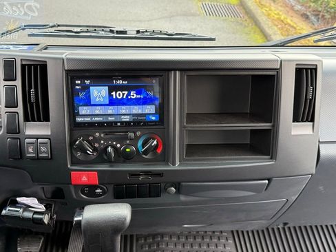 New 2024 Chevrolet Low Cab Forward image 22