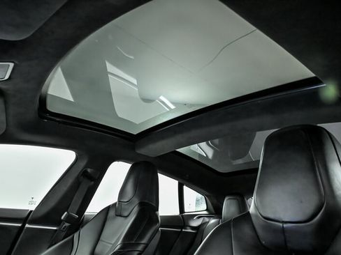 Used 2016 Tesla Model S 75D image 19