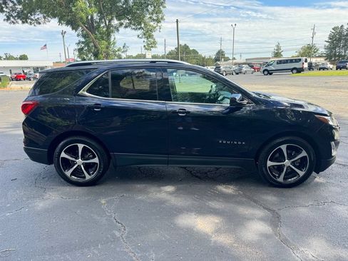 Used 2020 Chevrolet Equinox LT FWD image 12