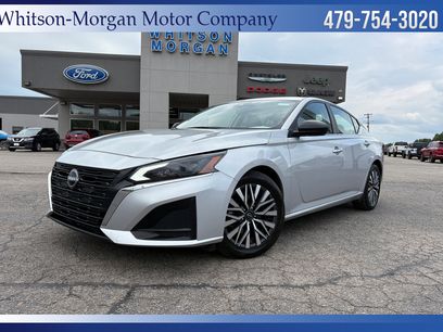 Used 2024 Nissan Altima 2.5 SV