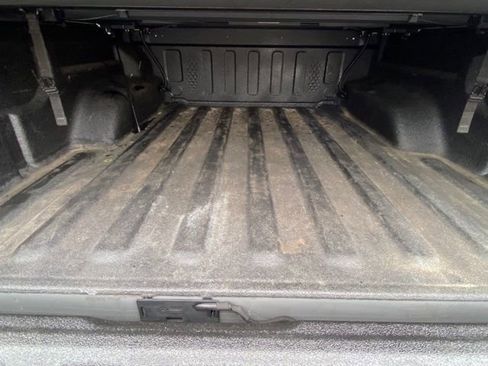 Used 2022 Jeep Gladiator Overland image 27