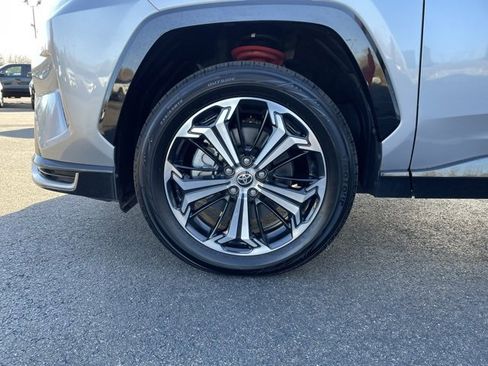 Used 2022 Toyota RAV4 XSE image 28