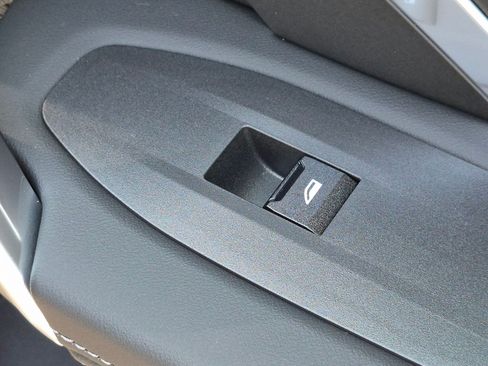 New 2027 BMW X1 xDrive28i AWD/4WD image 34