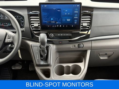 Used 2025 Ford Transit 350 XLT image 19